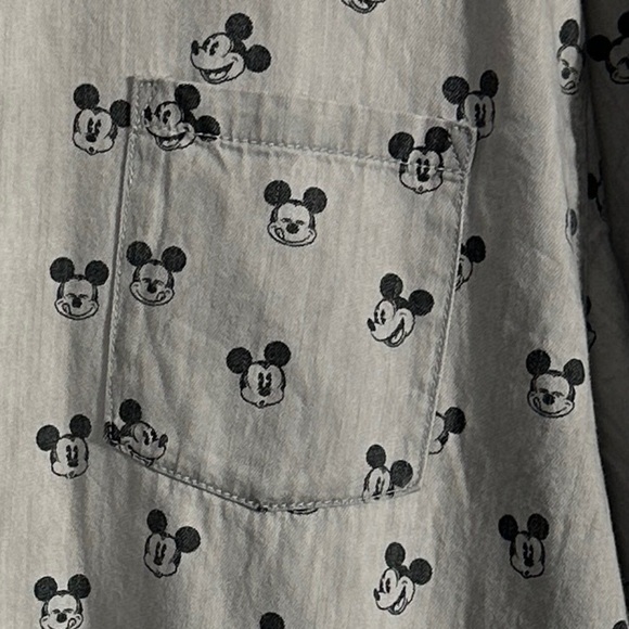 NEW Disney Mickey Mouse XL button up shirt, cotton, gray/black - Picture 2 of 14